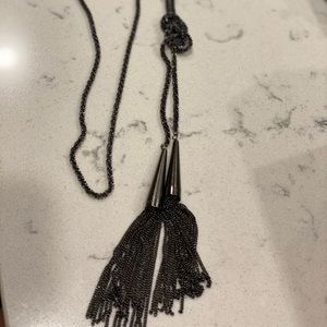 Kendra Scott - gunmetal Phara necklace